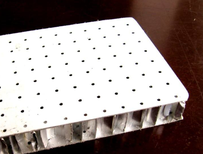 Advantages of perforated aluminum honeycomb panels