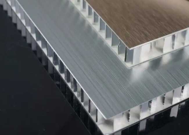 Advantages of aluminum honeycomb panels in the construction industry