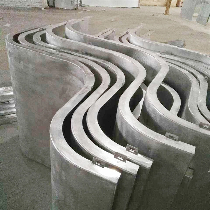 14Hyperboloid-Aluminum-Solid-Panel