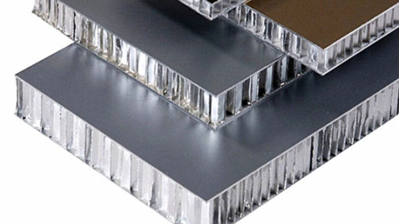 How Does Cell Size Impact the Density of Aluminum Honeycomb Panels?