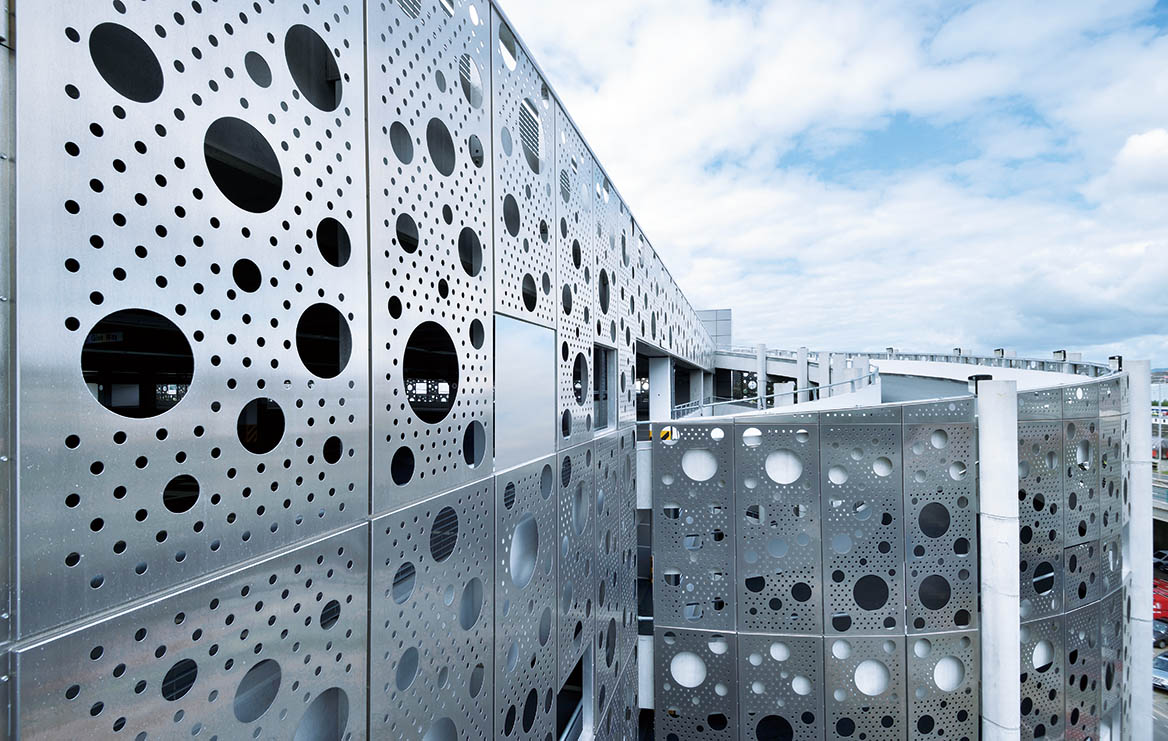 punching alumium Veneer (1)