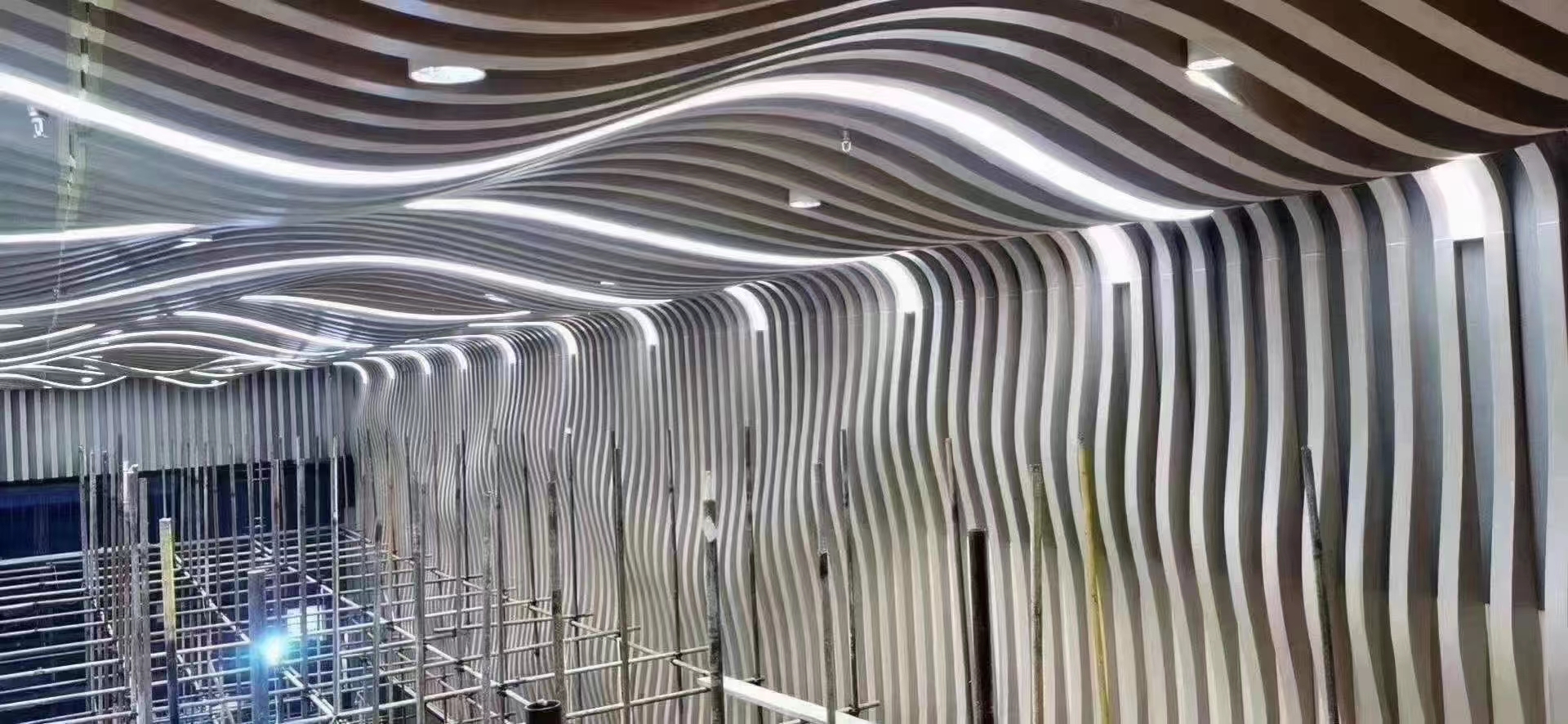 Single Curved Arc Modeling Aluminum Veneer