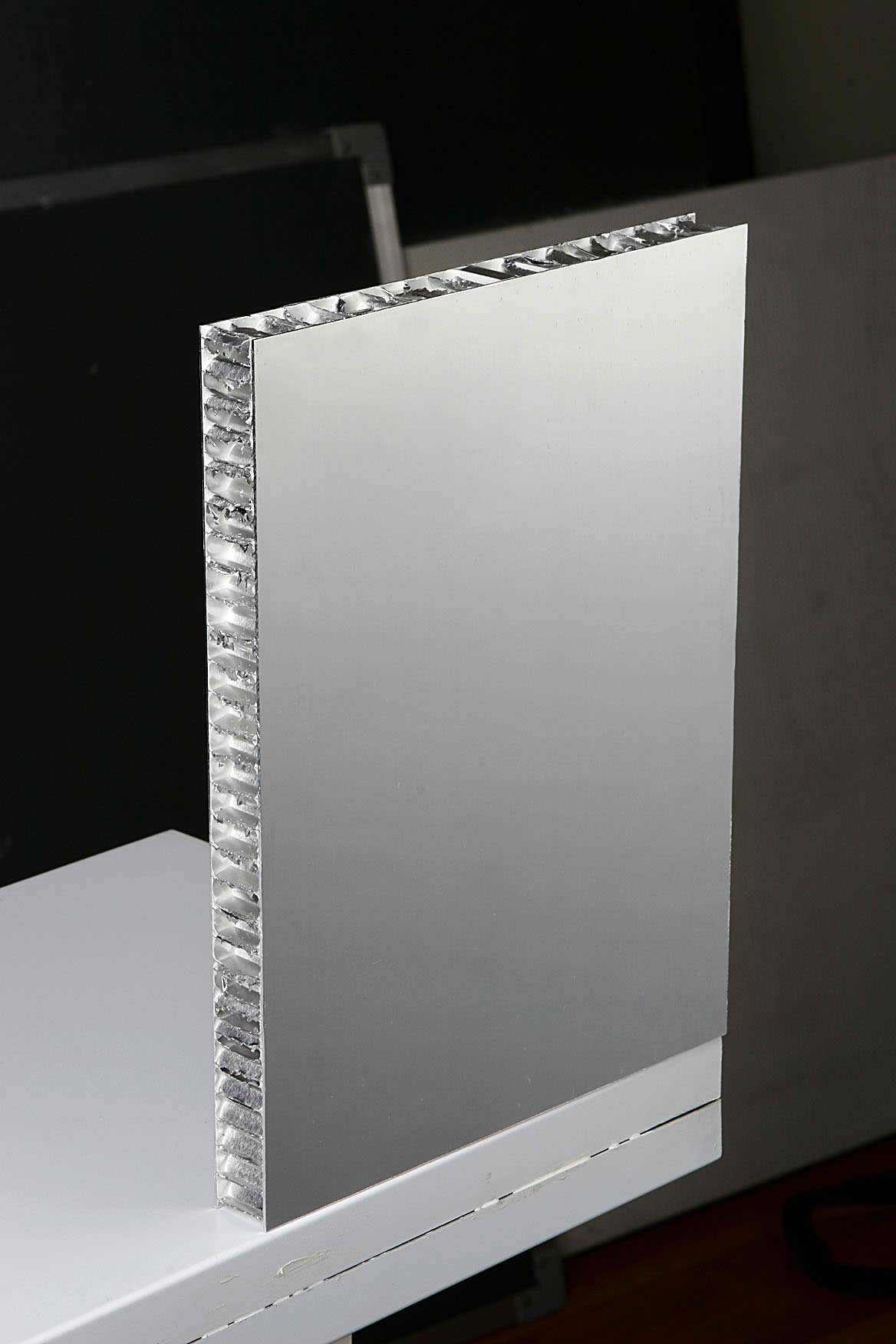 surplus aluminum honeycomb panels (2)