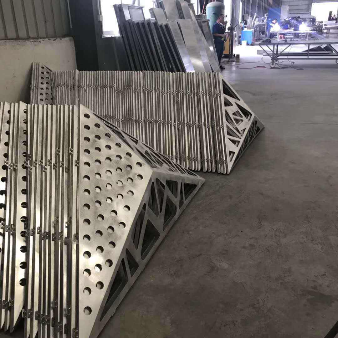 hollow aluminum panel (2)