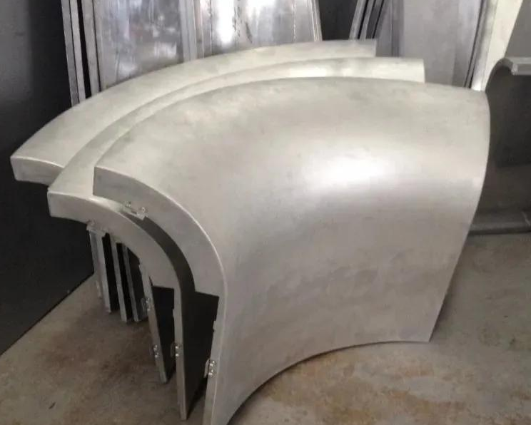 The manufacturing of hyperbolic aluminum veneer