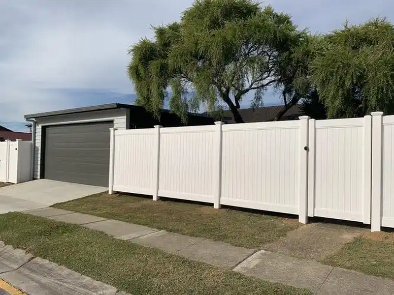 Do Composite Fence Panels Fit in Concrete Posts?